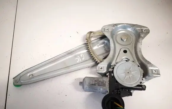 Toyota Auris 150 Sliding door window regulator with motor 