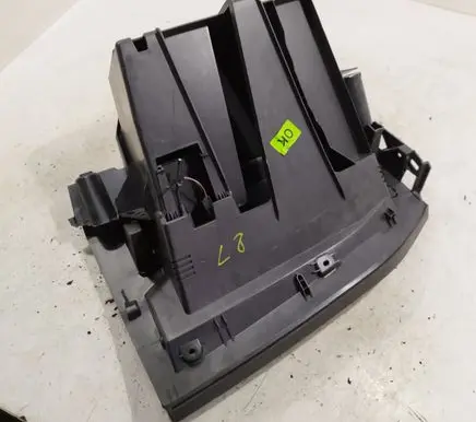 Ford Focus Glove box BM51A06044ALW