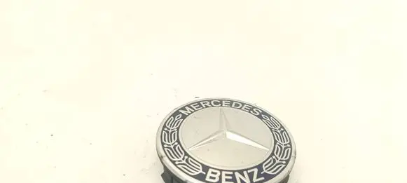 Mercedes-Benz GLA W156 X156 Original wheel cap A1714000125