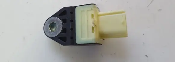 Toyota Auris E180 Airbag deployment crash/impact sensor