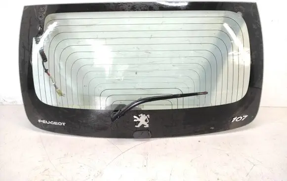 Peugeot 107 Rear windscreen/windshield window K1705