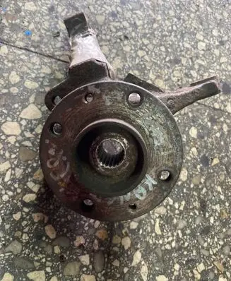 Renault Kangoo I Front wheel hub