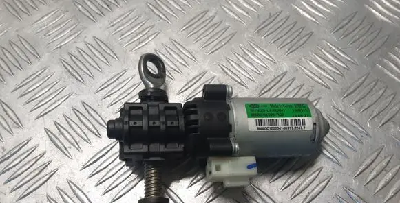 Hyundai Tucson TL Seat adjustment motor 88683C1000