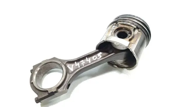 Mazda 5 Piston with connecting rod RF7J