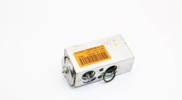 Renault Clio IV Air conditioning (A/C) expansion valve T54953B