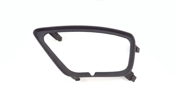 Front fog light trim/grill