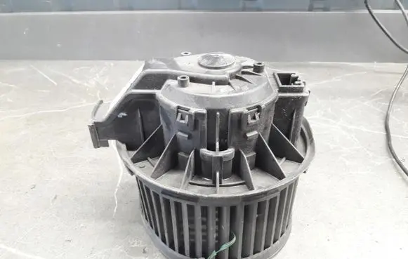 Ford Fiesta Heater fan/blower VP8E2H-18456-AA