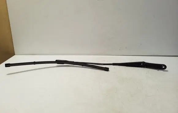 Audi TT TTS Mk2 Front wiper blade arm 8J2955407A