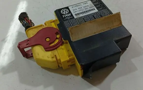 Volkswagen PASSAT B6 Airbag control unit/module 3C0909605M
