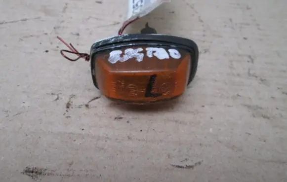 Fiat 126 Front fender indicator light