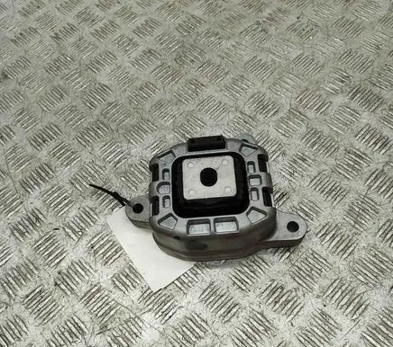 BMW X2 U10 Engine mount bracket 9894730