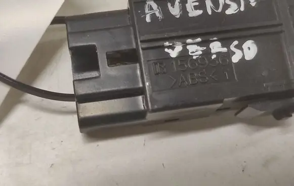 Toyota Avensis Verso Seat heating switch 156936
