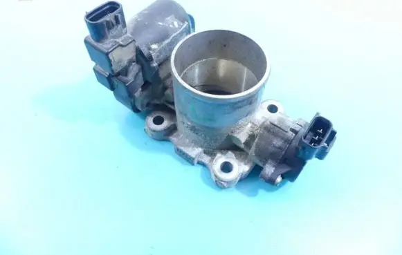 Toyota Land Cruiser (J200) Throttle body valve 260101HC8 IMPRK1101979