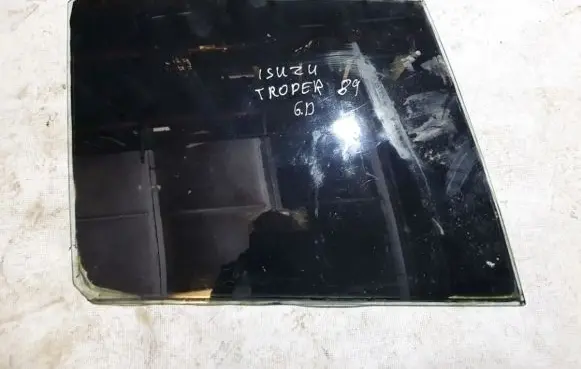 Isuzu Trooper Rear door window glass
