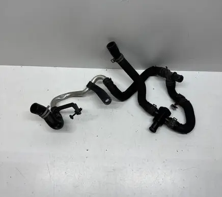 Engine coolant pipe/hose