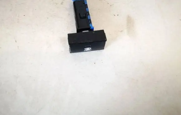 Hyundai Santa Fe Windscreen/window heater switch 202002962