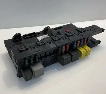 Mercedes-Benz C W203 SAM control unit 2035451801 A2035451801
