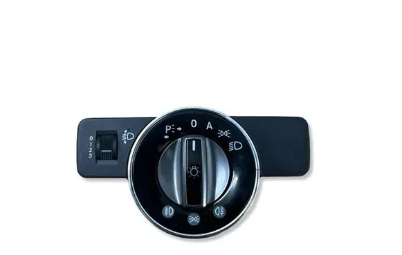 Mercedes-Benz C W204 Light switch A2045451804