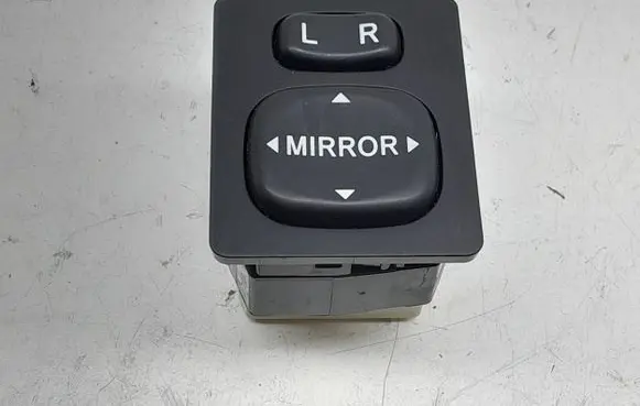 Toyota Corolla Verso E121 Wing mirror switch 183574