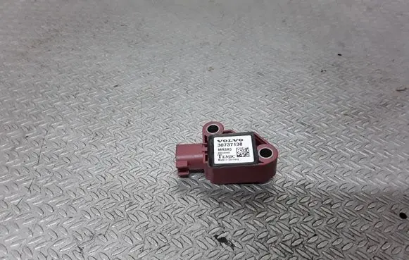 Volvo V50 Airbag deployment crash/impact sensor 30737138