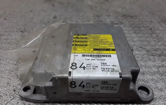 Toyota Avensis T250 Airbag control unit/module 215767102 8917005121