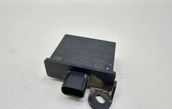 Audi Q7 4L Tire pressure sensor 4F0907283 20069462 053300401201