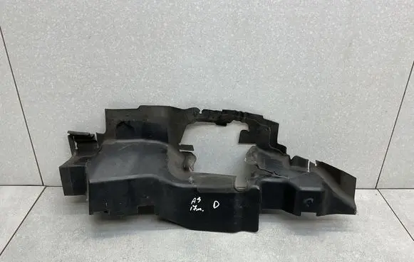 Audi A3 S3 8V Intercooler air guide/duct channel 8V0121284K