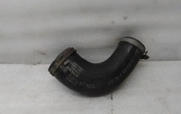 Volvo V40 Intercooler hose/pipe 31293663
