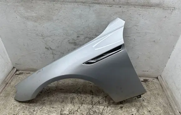 BMW 6 F12 F13 Fender