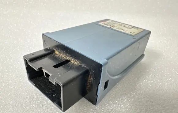 Mazda 323 F Other control units/modules BJ3F67830B 2F25A 3281147
