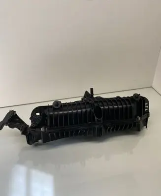 Volvo S90, V90 Intake manifold 31441970