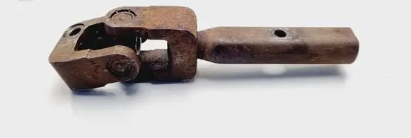Volkswagen PASSAT B4 Steering column universal joint 