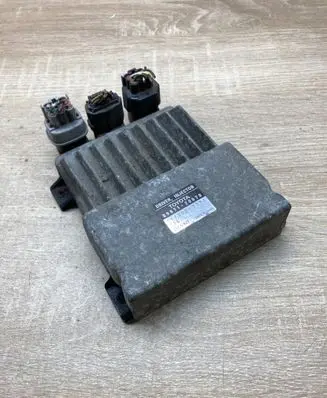 Toyota Avensis Verso Injection control unit/module 8987120070 1310001371