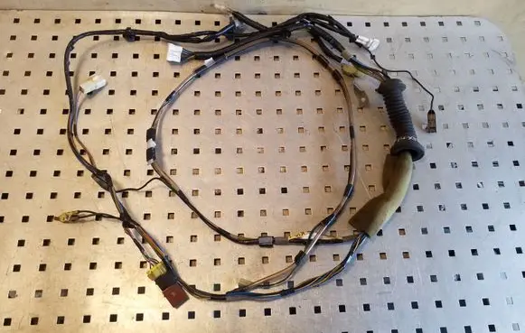 Suzuki Grand Vitara II Tailgate/trunk wiring harness 3668078K10