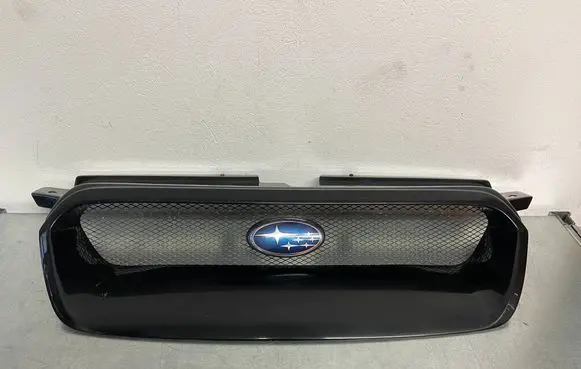 Subaru Legacy Front grill