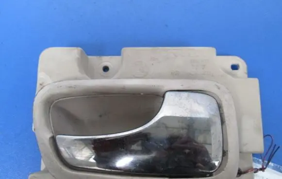 Volvo S70 V70 V70 XC Front door interior handle