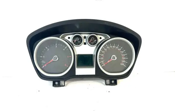 Ford Focus Speedometer (instrument cluster) VP8V4F10A855A