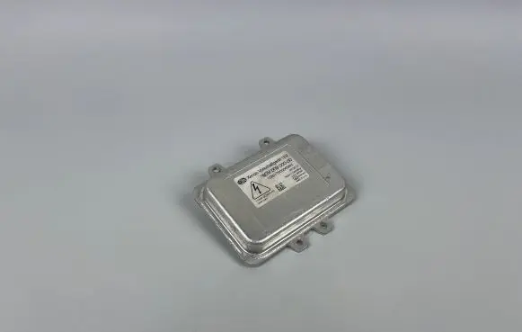 Volkswagen Touareg II Headlight ballast module Xenon 5DV00900000 158211005043AH