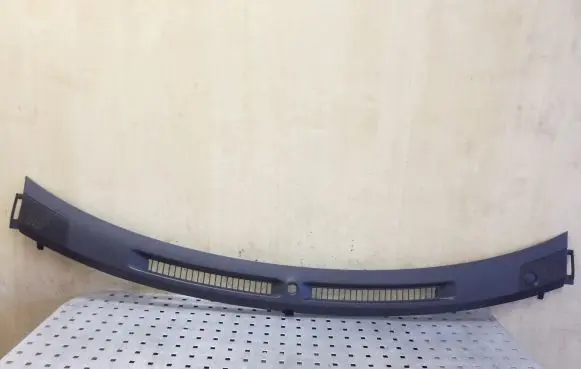 Nissan X-Trail T32 Dashboard air vent grill cover trim 683104CC0A 683P24CC0A