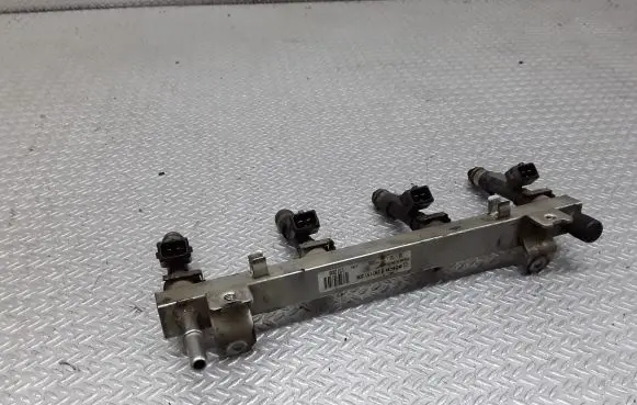 Opel Meriva A Fuel injectors set 0280151208 0280158501