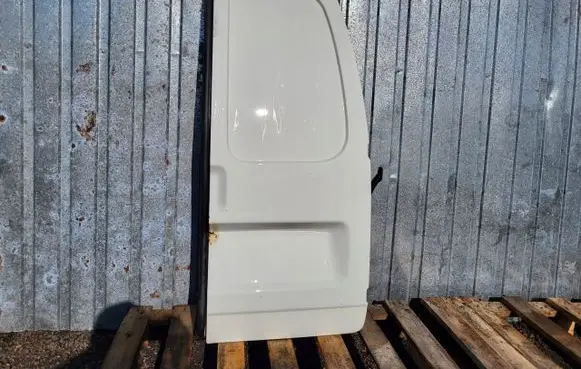 Volkswagen Caddy Back/rear loading door 