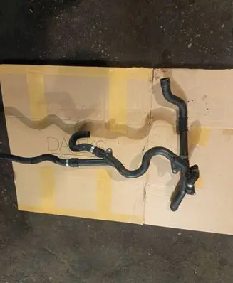 BMW 5 E39 Engine coolant pipe/hose 7785256