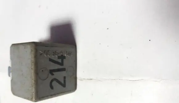 Audi A6 S6 C5 4B Other relay 443951253K