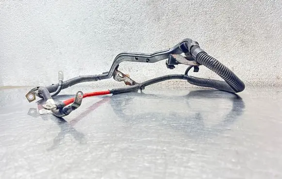 Opel Insignia A Positive cable (battery) 13424059 329510614