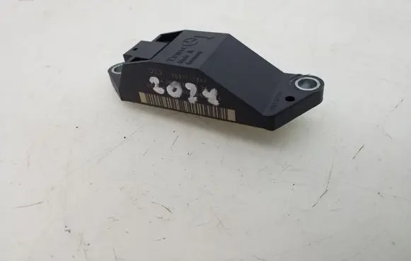 Mercedes-Benz CLS C219 Airbag deployment crash/impact sensor A0018209326