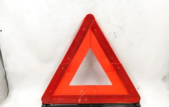 Audi A4 S4 B7 8E 8H Emergency warning sign 4B5860251E