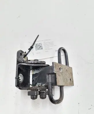 Audi A4 S4 B7 8E 8H Rear door lower hinge 8E0833411