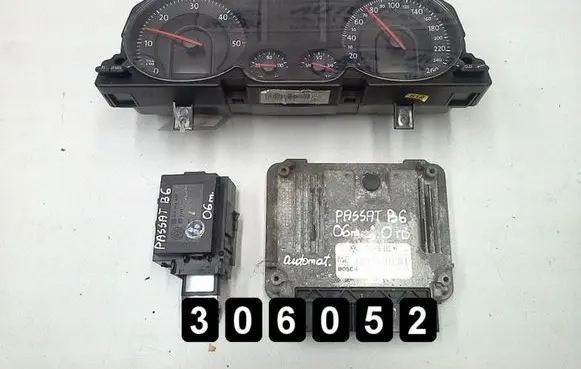 Volkswagen PASSAT B6 Engine control unit/module 0281013440