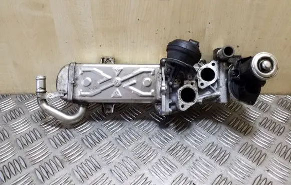 Seat Altea XL EGR valve cooler 03L131512DQ 0280751016 11725509