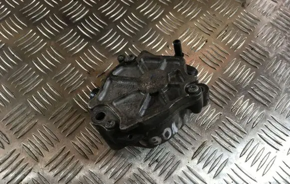 Ford Focus Vacuum pump 9684786780 282502X